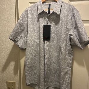 lululemon Gray Men's Shirt